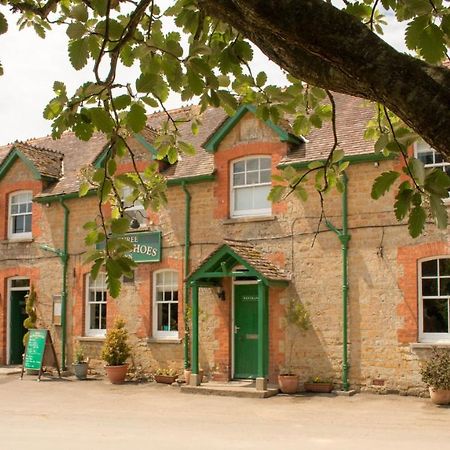 Three Horseshoes Inn Powerstock Exteriér fotografie