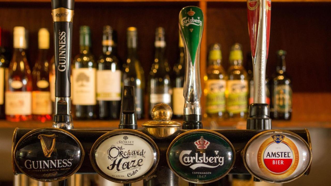 Three Horseshoes Inn Powerstock Exteriér fotografie